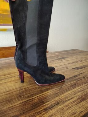 Tod’s Women’s Black/Red Contrast Stitching Suede Boots Booties Size 36 6